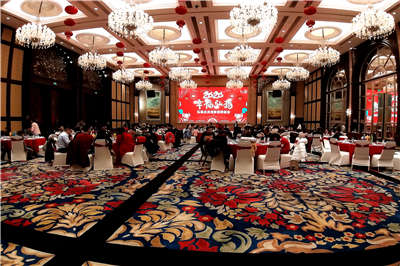 10.晚會(huì)